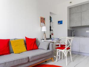 Apartment Le Palais du Vieux Port by Interhome