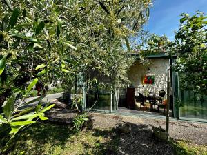 Maisons de vacances Tout Arrive ! - Situee sur le Chenal de la Greve : photos des chambres