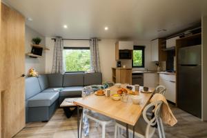 Campings Sunelia Le Petit Bois : photos des chambres