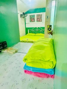 Montalban GuestHouse 1 AC Bedroom 200mbps FREE Netflix Parking Videoke Cook