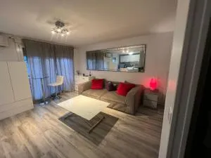 Studio lumineux avec terrasse - 维勒班