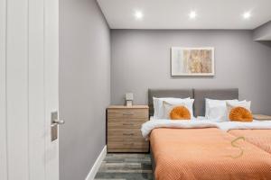 Long Stays - Luxury 5Bedroom - Reading Centre & Green Park - Contractors & Families