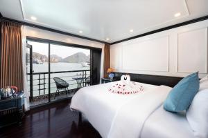 Dragon Premium Cruise Halong