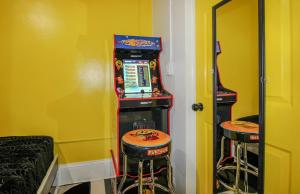 Rock N Roll, Mins to CP & SF, King, Pet OK