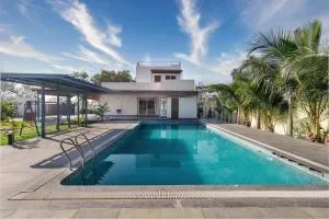 Villa Royale by StayJadePool3BHKKids Garden - Venkatāpur