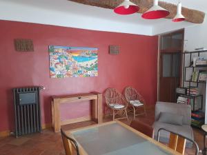 Maisons de vacances Village house surrounded by greenery : photos des chambres