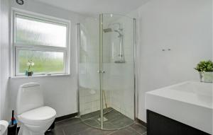 Beautiful Home In Børkop With Kitchen