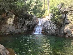 Villas Villa en pleine nature avec piscine : photos des chambres