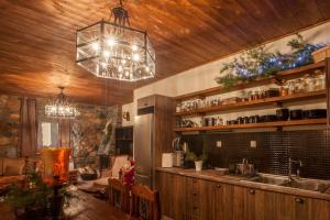 Dandy Villas Palios Agios Athanasios - Rustic - Fireplace - Village Square