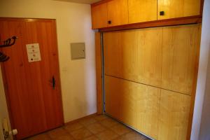 Mont-Rouge E 010 - VIEW apartment 8 pers