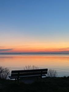 Appartements Appartement au Bord de l-eau vue Bassin d-Arcachon et Port : photos des chambres