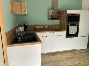 Appartements Studio cosy & piscine privee : photos des chambres