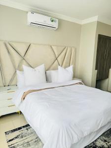 The Holiday House Harties