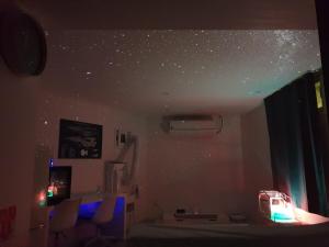 Secret spaceship ark B01