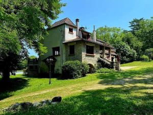 Maisons de vacances Le Bonheur : Maison 3 Chambres