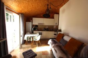 Les Bastidons de lIsle - Le Saumane - 3 étoiles