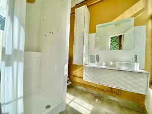 Appartement de 2 pieces avec balcon centre