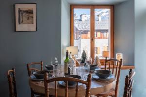 Duplex T3 with terrace in Chamonix