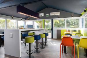 Hotels Ibis Budget Beziers Est La Giniesse : photos des chambres