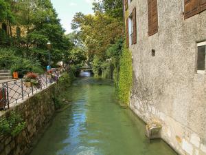 Appartements Annecy centre - F2 spacieux avec balcon, parking prive, a 50m du lac - 2/3 pers - FR-1-432-23 : photos des chambres