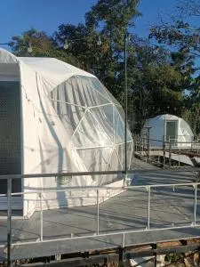 View X & Camper ที่พักเขาค้อเต็นท์โดมขนาดใหญ่ - 碧差汶