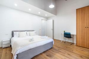 Scandicci Elite Home - Casa Moderna con Cortile e Parcheggio Gratuito