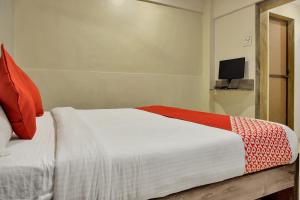 Hotel O Rana Residency Near Western Express Highway Metro Station