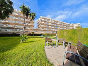 Apartamento tranquilo con jardín
