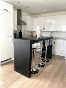 Beautiful 1 bedroom Luxury Apartment near Erith Station