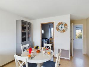 Appartements -LITTO- Concarneau avec terrasse proche commerces : photos des chambres