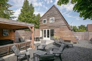 Beautiful holiday home Friesland