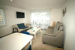 La Tranche centre ville maison neuve avec parking voiture WIFI