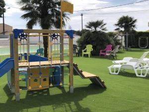 Camping 3 étoiles - Piscine - ccaihff