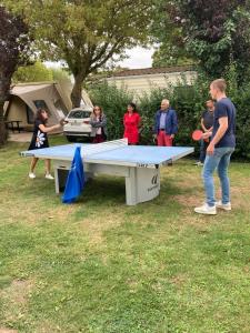 Campings Camping 3 etoiles - Piscine - ccaihff : photos des chambres