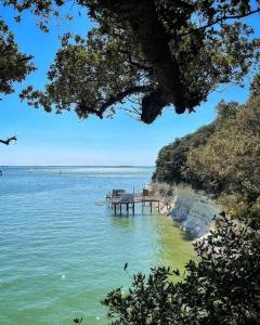 Campings Camping 3 etoiles - Piscine - ccaihff : photos des chambres