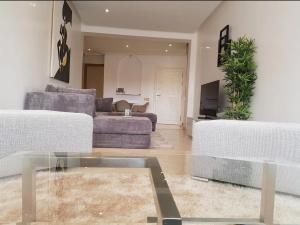 Urban Chic 2 bedrooms in Utimate City Center