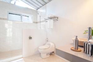 COZY 2 BR Villa Private POOL walk to the beach - 3hvězdičkové hotely ve městě Badung