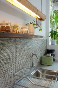 FANTASTIC 1 BR VILLA PRIVATE POOL WALK TO BEACH