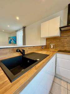 Maisons de vacances Maison de ville renovee a 15 min de Lyon : photos des chambres