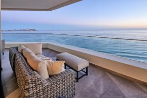 LUXURY NEW OCEANFRONT CONDO 5BR Sleeps 12