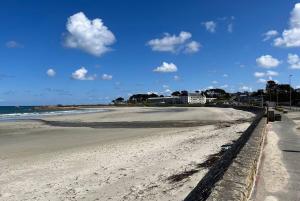 Maisons de vacances Gite vue mer, plage de Trestel : photos des chambres