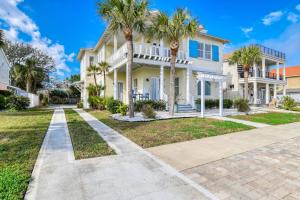 The Dolphins of Salt Run