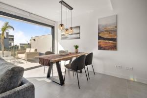 Serene Retreat with Sea Views Near Estepona-RDR469