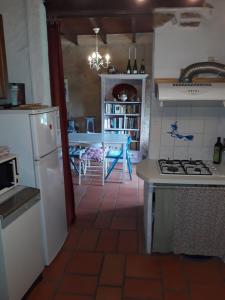 la source et la sorciere