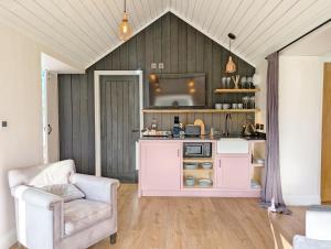 Flowering - Ashling Park