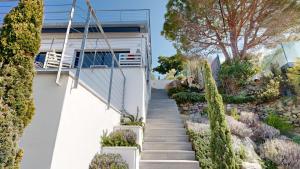 Maison face à la Mer au-dessus de la baie de Rosas