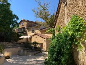 Wisteria House - Douzillac