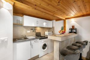 Magnifique studio Hypercentre Trains Plages au cœur de Golfe-Juan