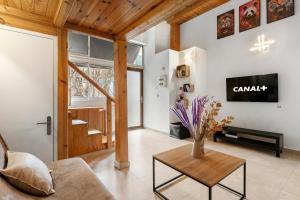 Magnifique studio Hypercentre Trains Plages au cœur de Golfe-Juan