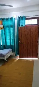 Smt Bobby Nivas - Bela